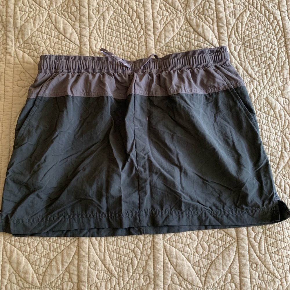 Columbia skirt